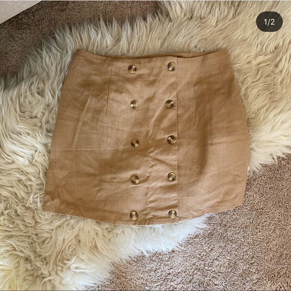 Mini skirt - Picture 2 of 2